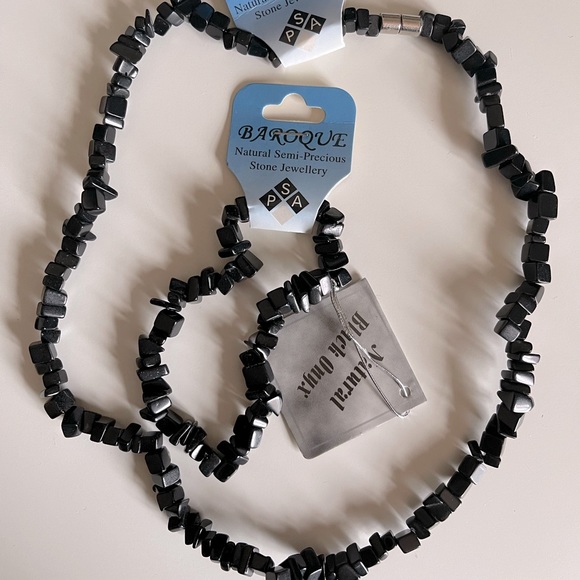 Onyx gemstone set bracelet necklace NWT magnetic clasp - Picture 3 of 5